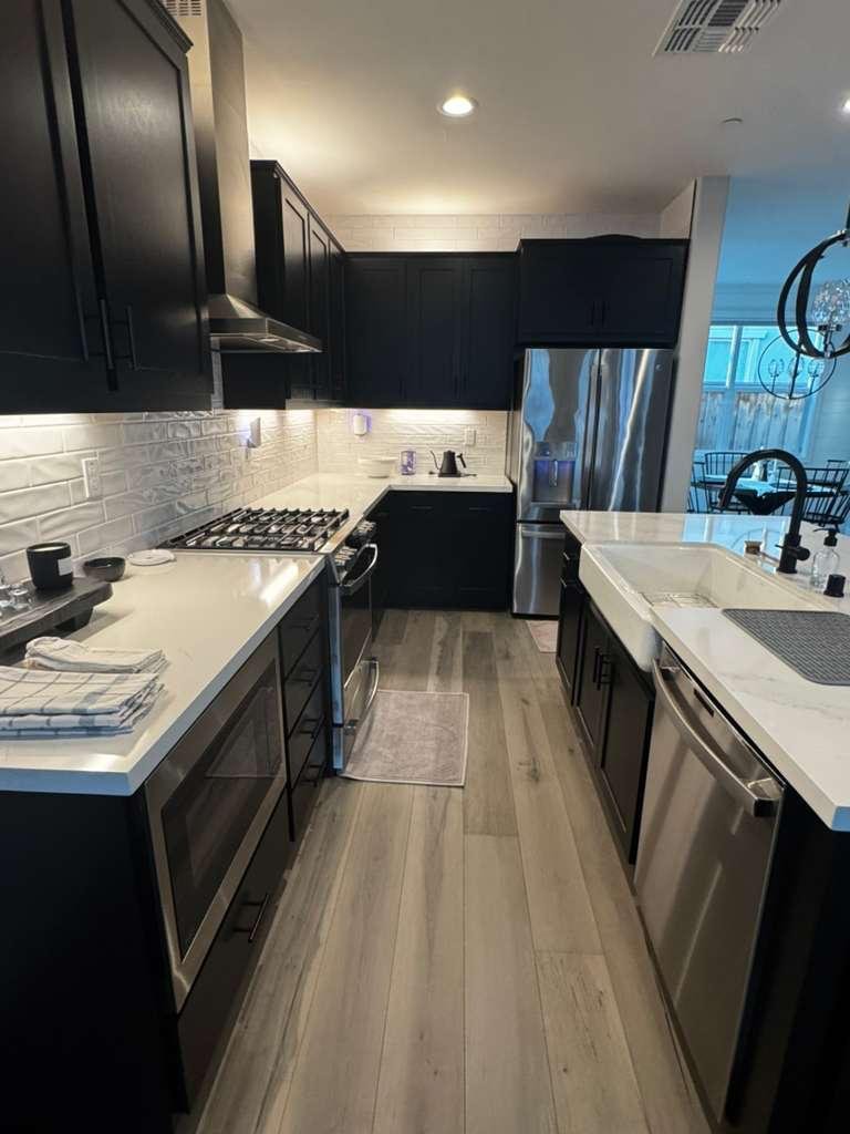 Detailed deep cleaning service
